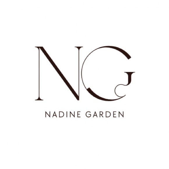 Meet your Posher, Nadine 🦋 - Picture 4 of 4